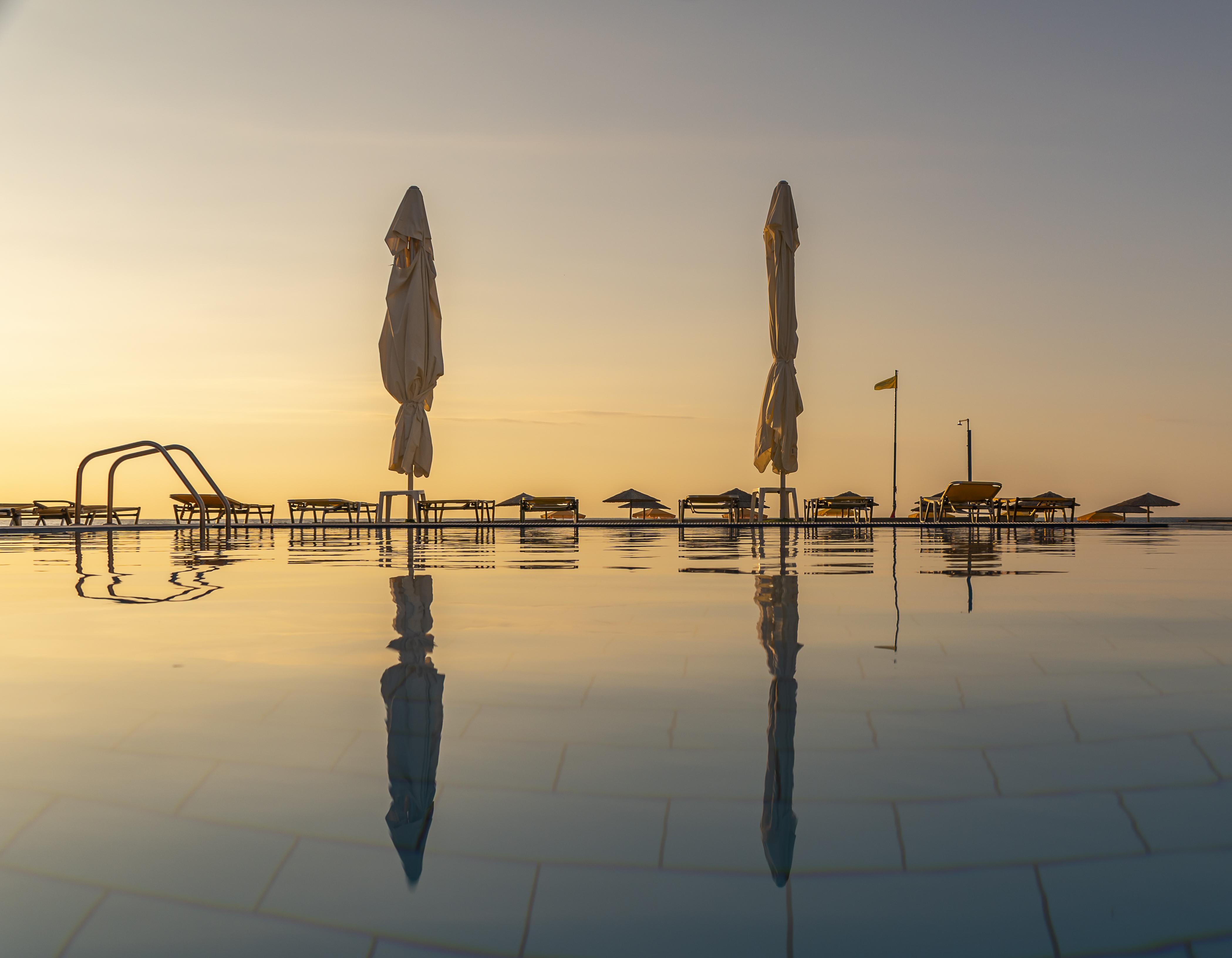 Uzenie All Suites Boutique Resort (Adults Only) Аделіанос-Камбос Екстер'єр фото